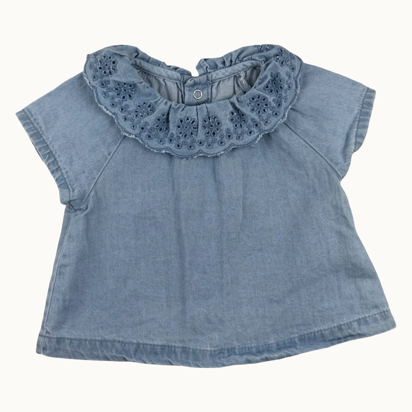 Blouse denim brodée - 1 mois