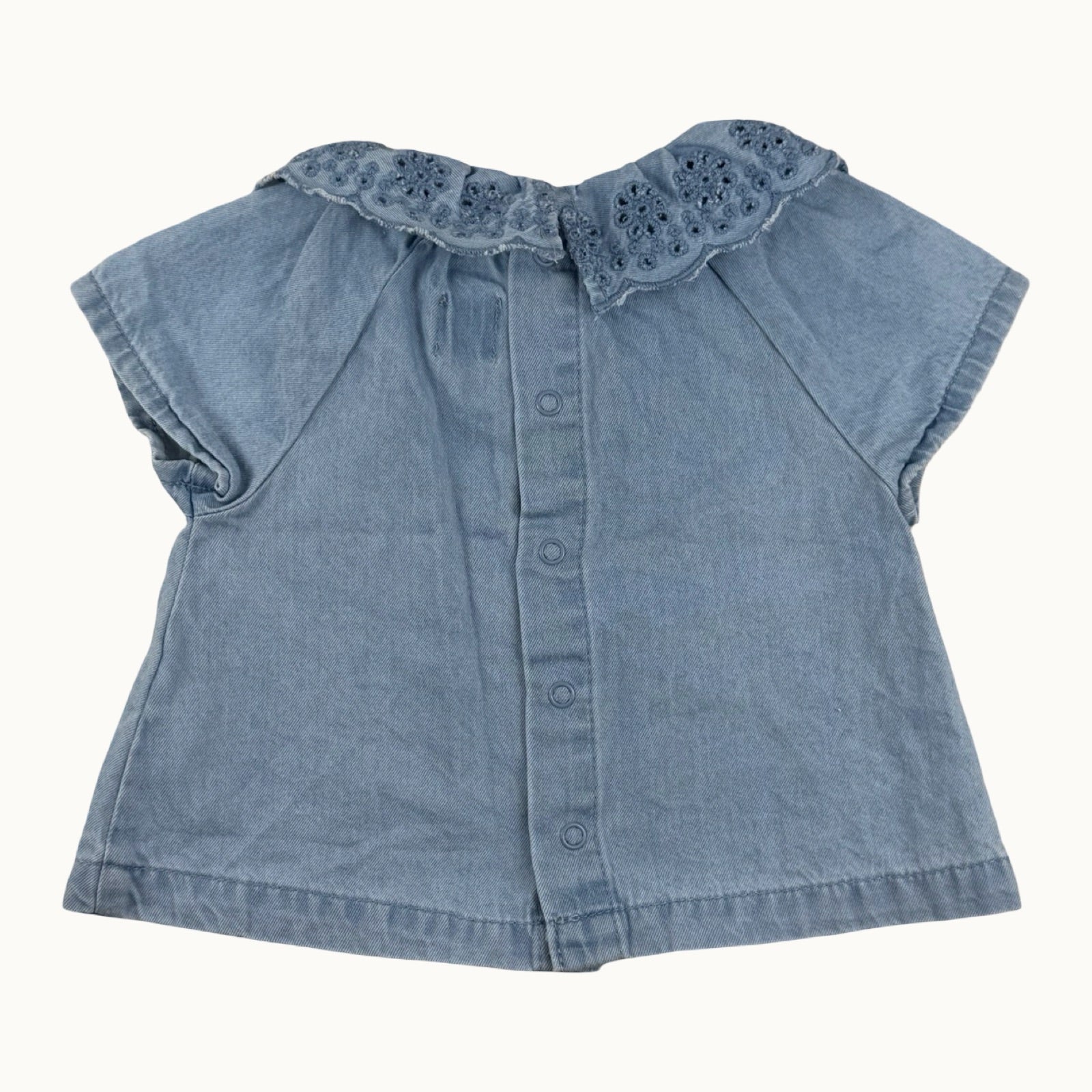 Blouse denim brodée - 1 mois
