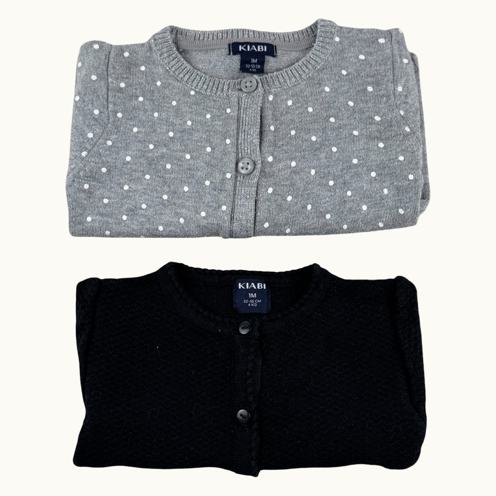 Lot 2 gilets en tricot - 1 mois