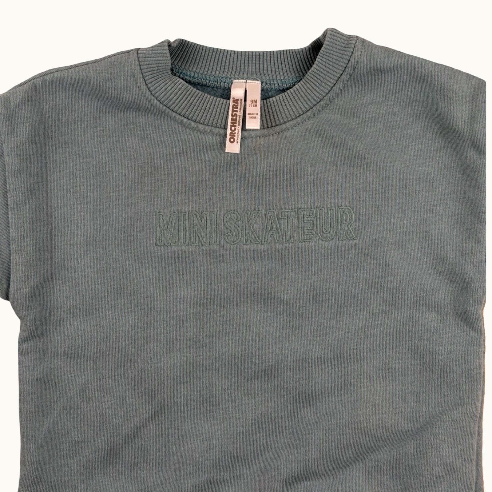 Pull "mini skateur" - 9 mois